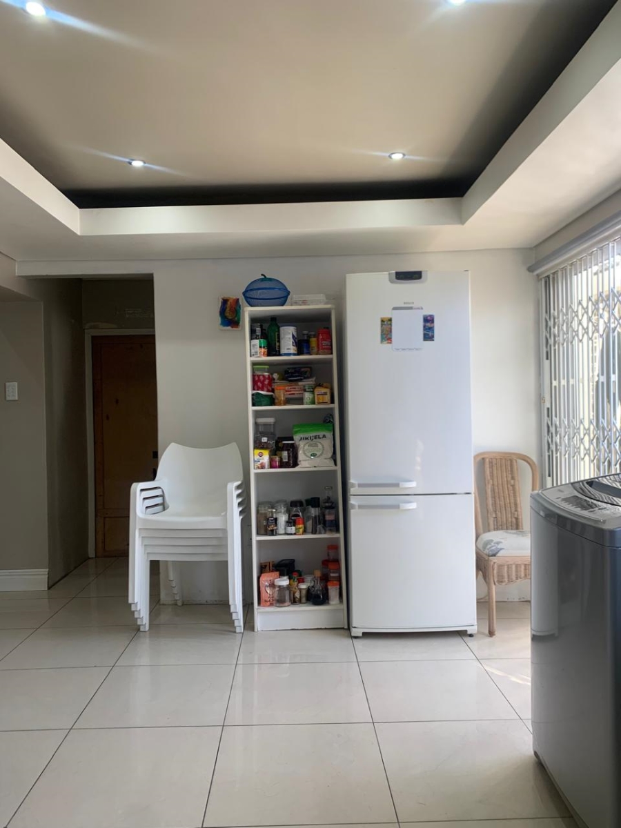 3 Bedroom Property for Sale in Woodstock Western Cape